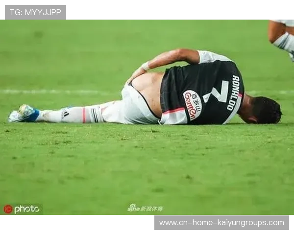 C罗连续职业生涯第三次倒挂得分：永不止步的传奇