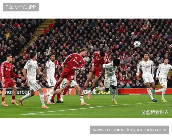 利物浦锋线组合在比赛中多次制造机会：从默契到爆发