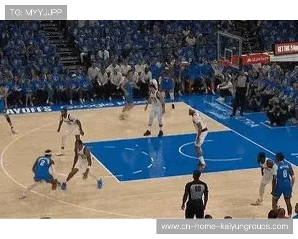 东契奇关键三分,独行侠客场锁定胜利 东契奇关键三分,独行侠客场锁定胜利