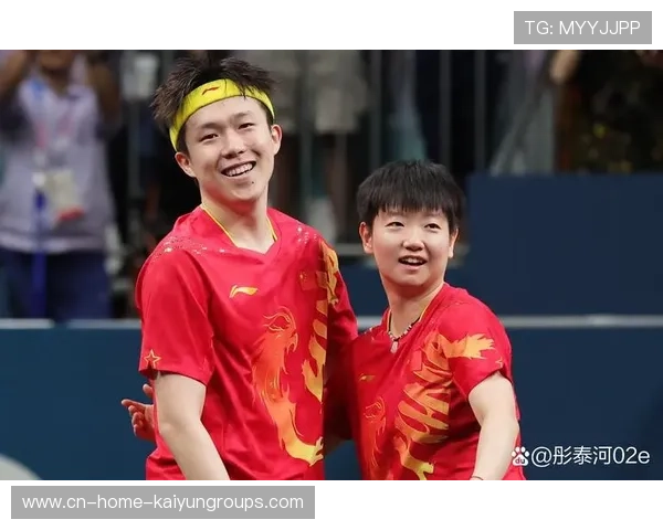 乒乓球超短球骗倒对手，全场爆笑