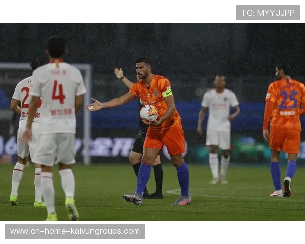 奇克禁区内冷静推射